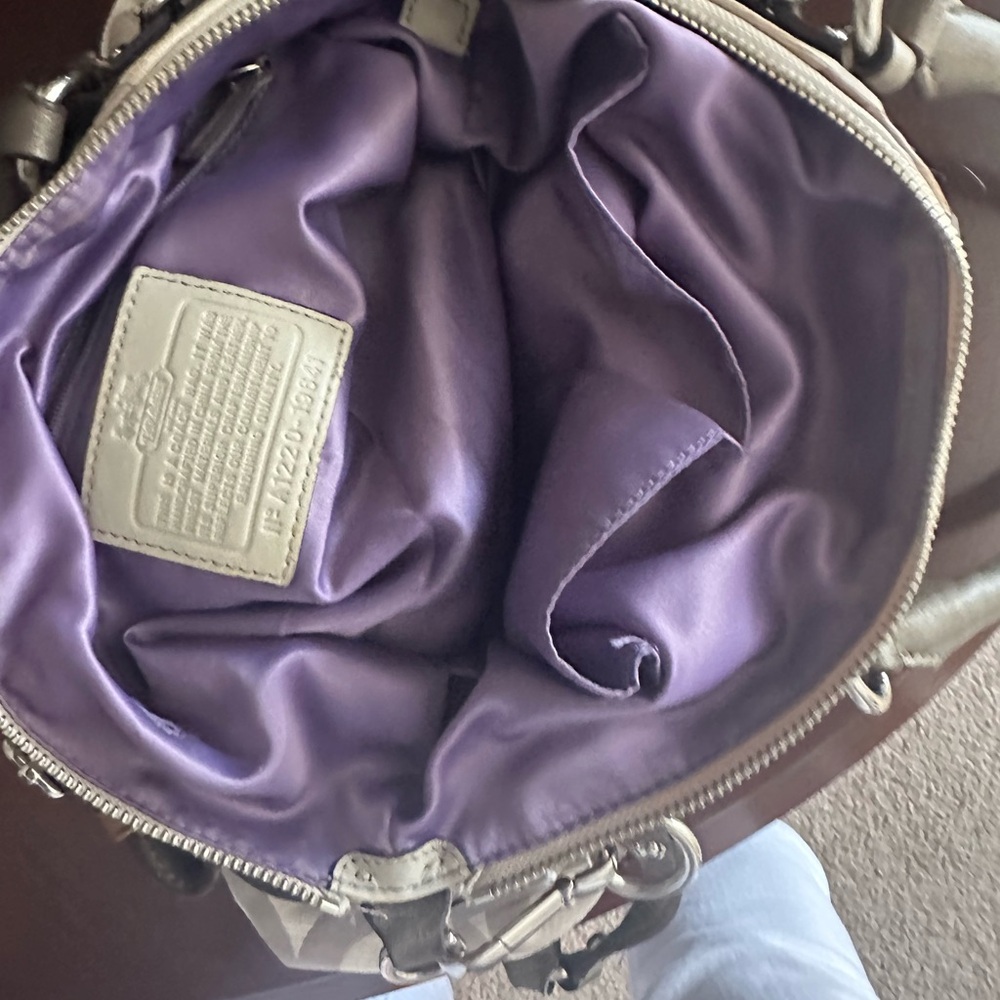 Coach Madison B1182-17000 Khaki Satchel Bag - Picture 7 of 11